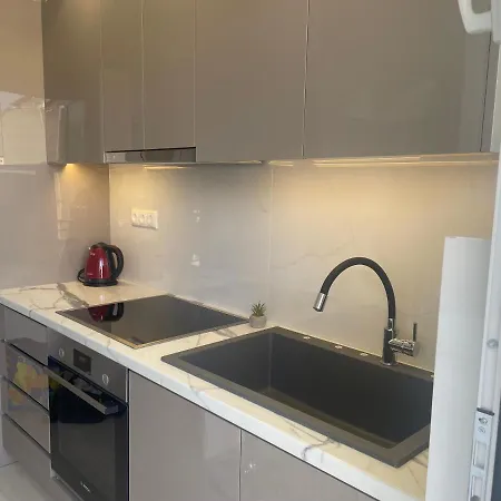 Loutraki Apartment 路特奇