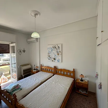 Loutraki Apartment